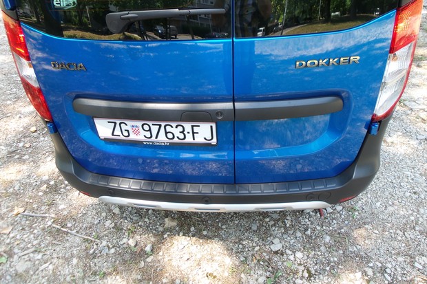 Dacia Dokker Stepway 1.2 TCe 115 (09)