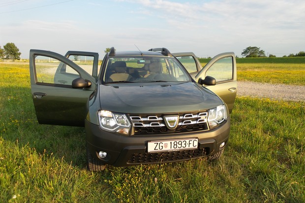 Dacia Duster 1.5 dCi 110 4x4 (04)