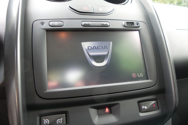 Dacia Duster 1.5 dCi 110 4x4 Urban Explorer (1)