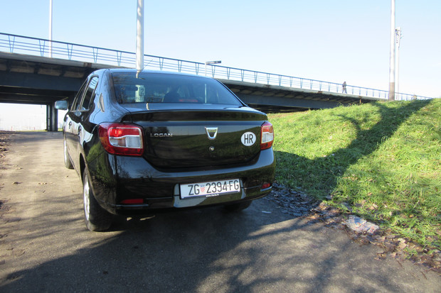 Dacia Logan 1.2 16V (15)