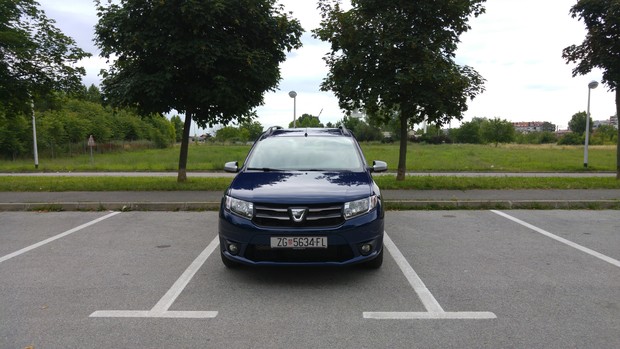 Dacia Logan MCV 1.5 dCi 90 (12)