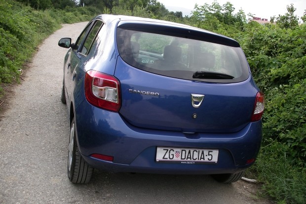 Dacia Sandero 1.2 16V Ambiance (9)