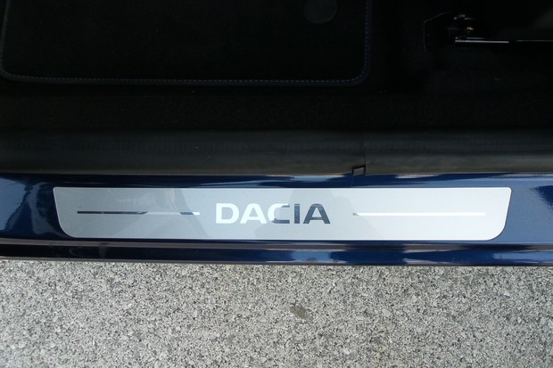 Dacia Sandero 1.2 16V (18)