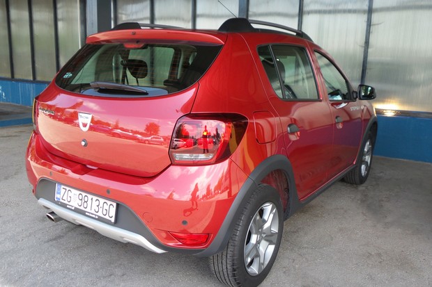 Dacia Sandero Stepway 0.9 TCe 90 Prestige (09)