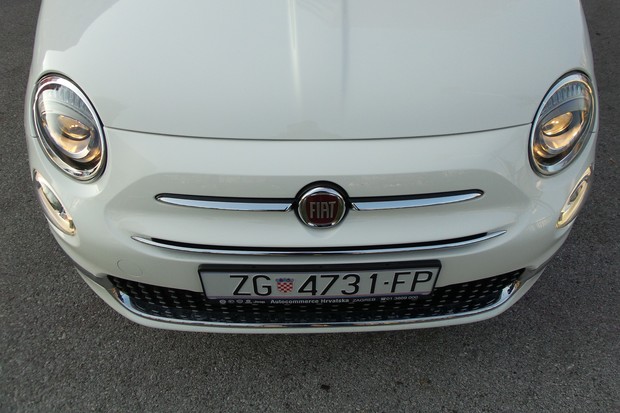 Fiat 500 1.2 8v 69cv Lounge TEST (08)