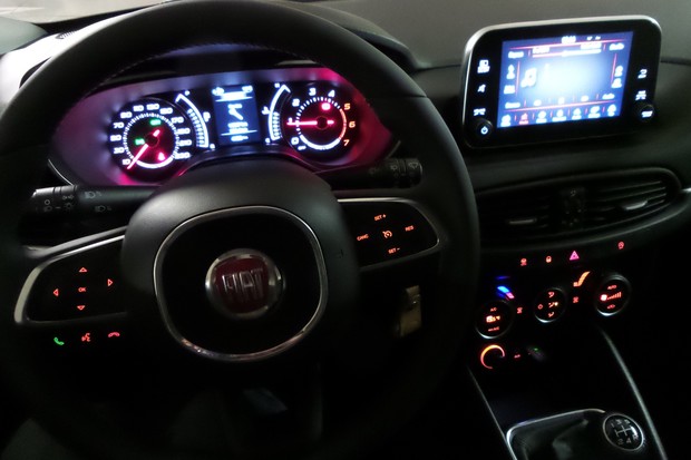 Fiat Tipo HB 1.3 Multijet 95 Lounge (09)
