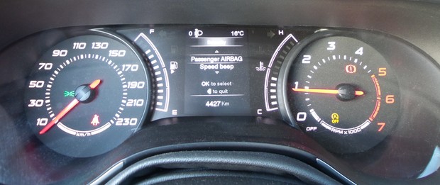 Fiat Tipo HB 1.3 Multijet 95 Lounge (11)