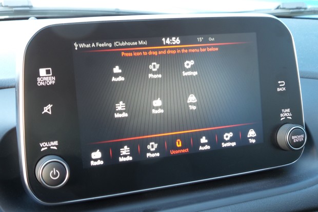 Fiat Tipo HB 1.3 Multijet 95 Lounge (09)