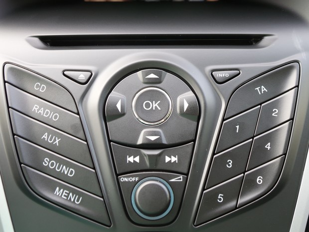 Ford Focus 1.0 GTDi multimedija (1)