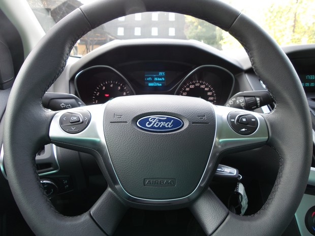Ford Focus 1.0 GTDi multimedija (3)