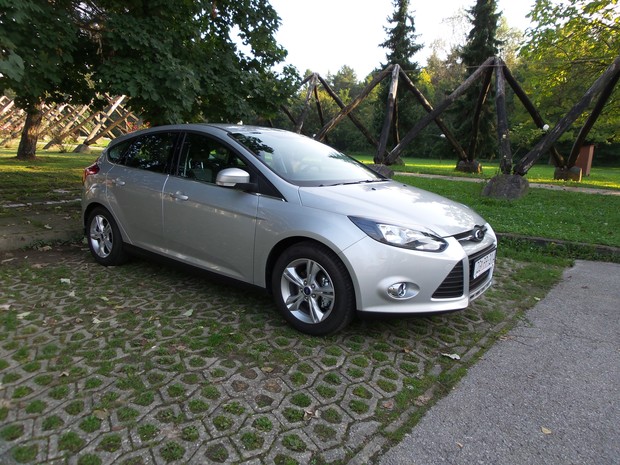 Ford Focus 1.0 GTDi EcoBoost (04)