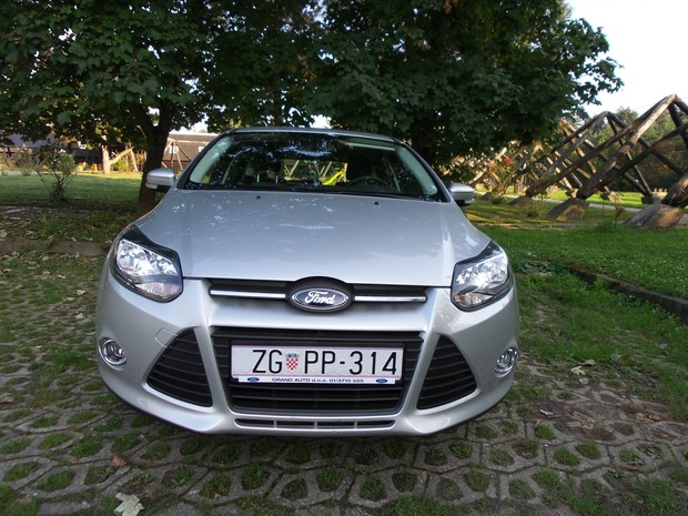 Ford Focus 1.0 GTDi EcoBoost (05)