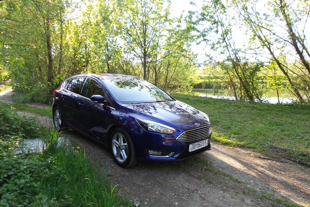 Ford Focus 1.0 GTDi EcoBoost (10)