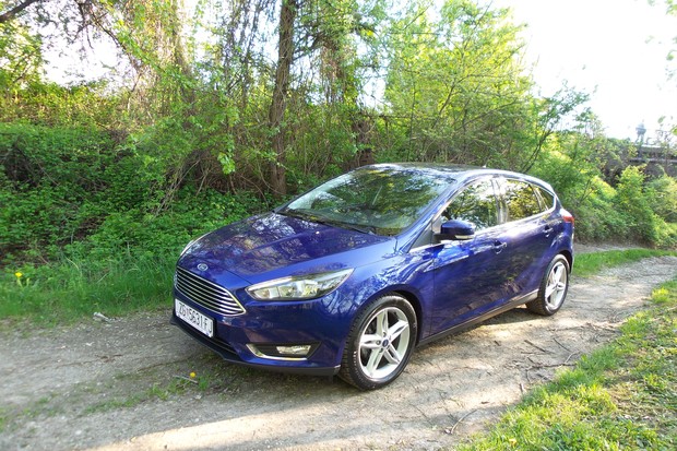 Ford Focus 1.0 GTDi EcoBoost (12)