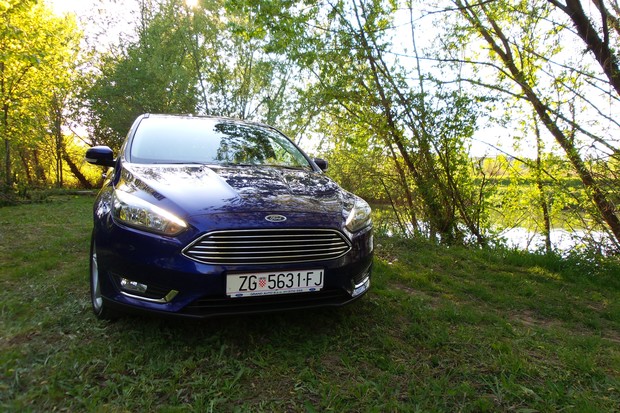 Ford Focus 1.0 GTDi EcoBoost (14)