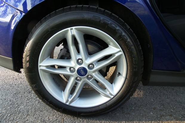 Ford Focus 1.0 GTDi EcoBoost (18)