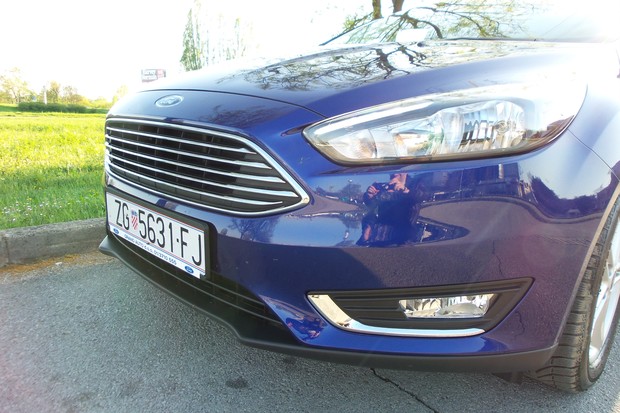 Ford Focus 1.0 GTDi EcoBoost (19)