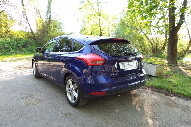 Ford Focus 1.0 GTDi EcoBoost (21)