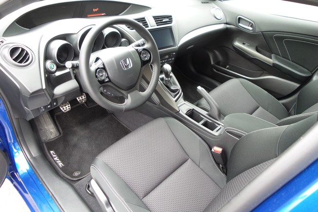 Honda Civic 1.6 i-DTEC Sport (01)