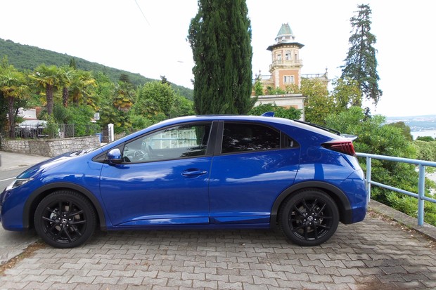 Honda Civic 1.6 i-DTEC Sport (01)