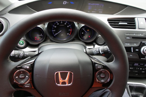 Honda Civic 1.8 i-VTEC 142 Elegance (29)