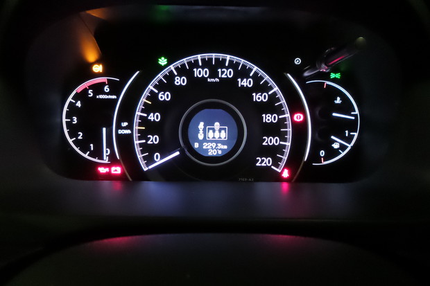 Honda CR-V 1.6 i-DTEC 160 KS Lifestyle Navi (08)