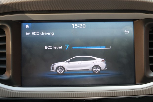 Hyundai Ioniq hybrid 1.6 GDI 139 6DCT Comfort (6)