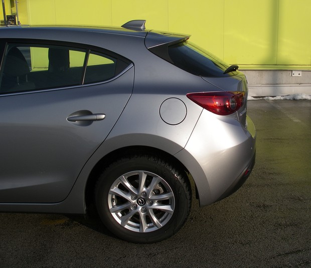 Mazda3 sport 1.5 G100 Challenge (19)