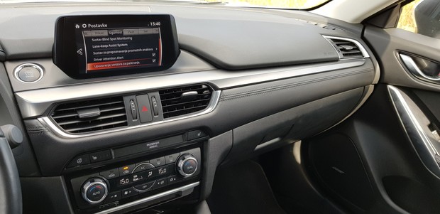 Mazda6 Wagon 2.2 CD150 Revolution (06)
