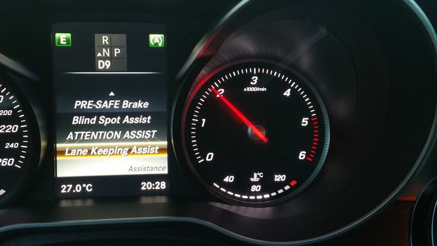 Mercedes C-klasa Coupe 250 d 204 AMG Line (06)