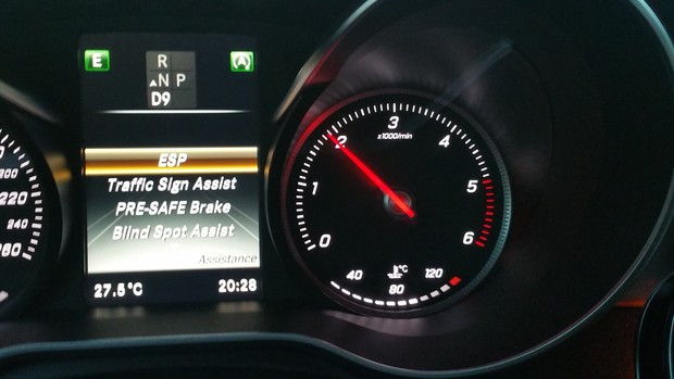 Mercedes C-klasa Coupe 250 d 204 AMG Line (07)