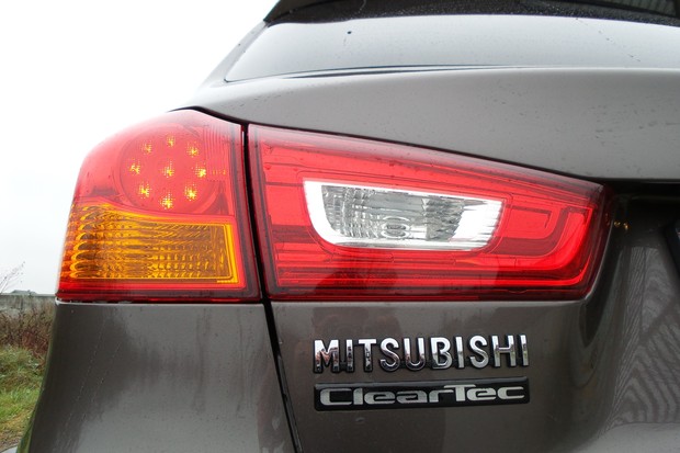 Mitsubishi ASX 1.6 DI-D 4WD Intense Plus (04)