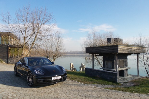 Porsche Panamera 4S 2.9 V6 Bi-turbo 440 KS (16)