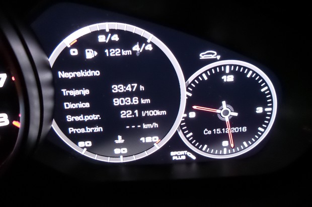 Porsche Panamera 4S 2.9 V6 Bi-turbo 440 KS (09)