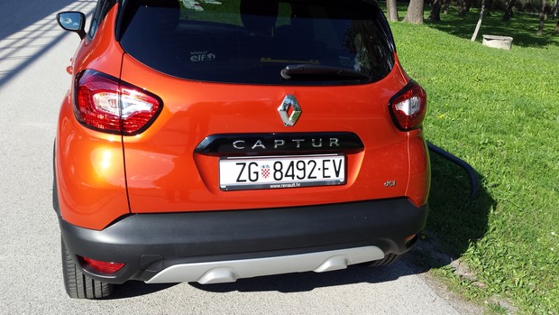 Renault Captur 1.5 dCi 90 KS Dinamique (6)