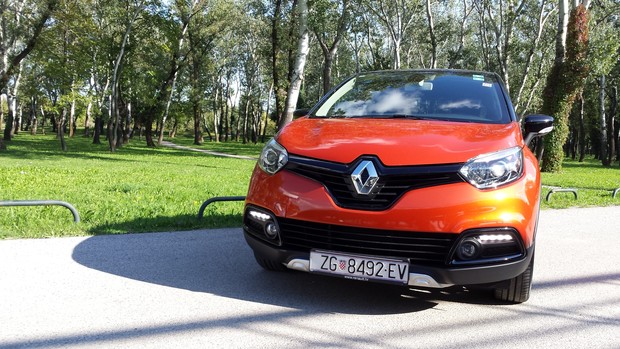 Renault Captur 1.5 dCi 90 KS Dinamique (8)