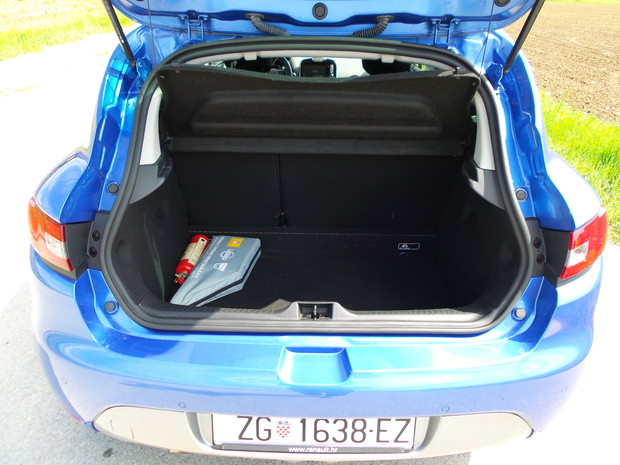 Renault Clio GT 1.2 TCe 120 EDC TEST (10)