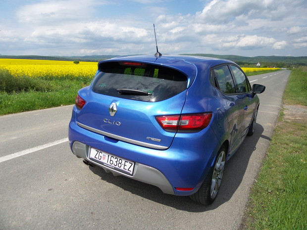 Renault Clio GT 1.2 TCe 120 EDC TEST (17)
