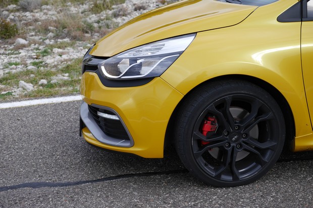 Renault Clio RS IV 1.6T EDC (13)