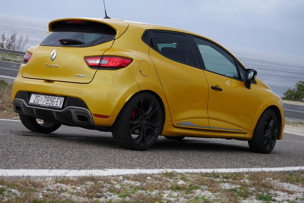 Renault Clio RS IV 1.6T EDC (21)