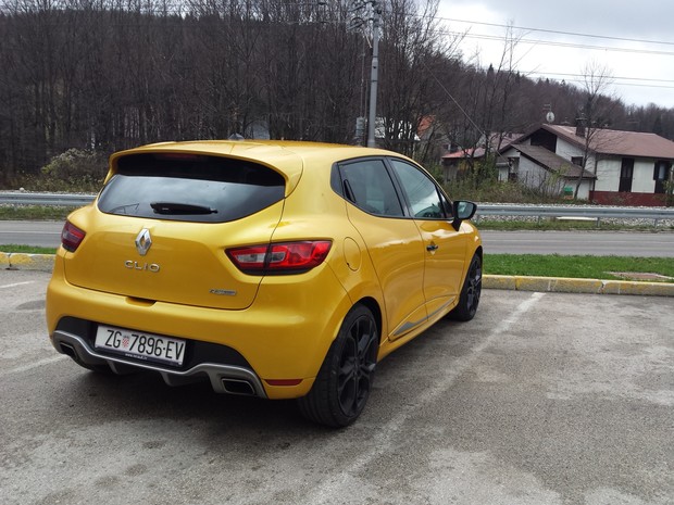 Renault Clio RS IV 1.6T EDC (23)