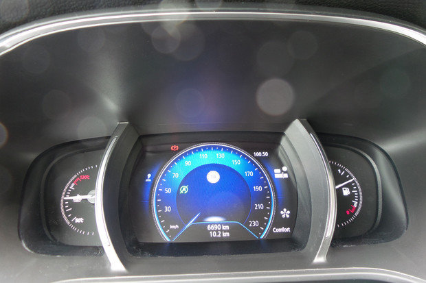 Renault Megane 1.5 dCi 110 Intens (19)
