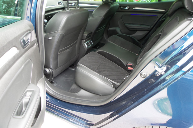 Renault Megane 1.5 dCi 110 Intens (21)