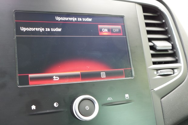 Renault Megane 1.5 dCi 110 Intens (22)