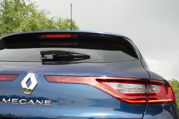 Renault Megane 1.5 dCi 110 Intens (03)