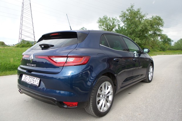 Renault Megane 1.5 dCi 110 Intens (17)