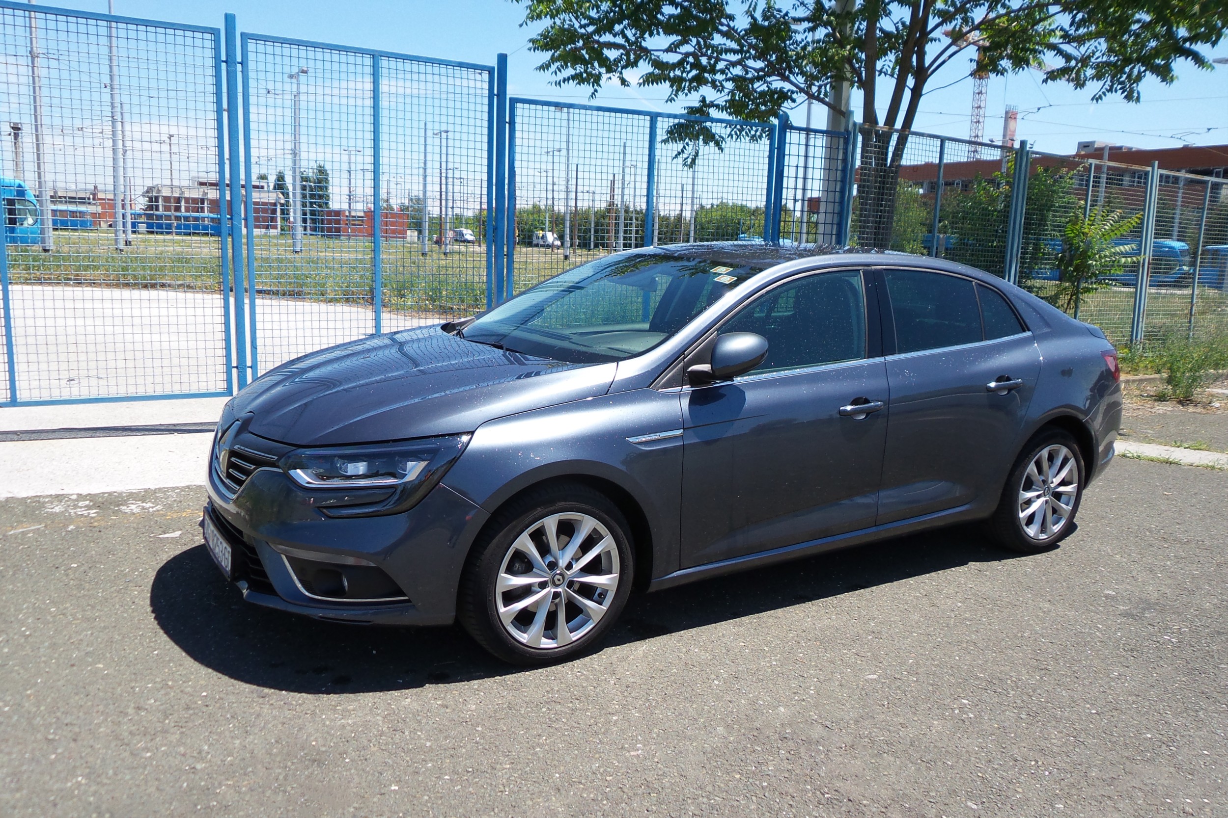 Renault Megane GrandCoupe 1.5 dCi TEST / Testirali smo