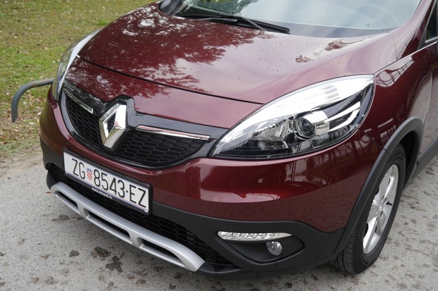 Renault Scenic XMod 1.5 dCi Expression TEST eksterijer (7)