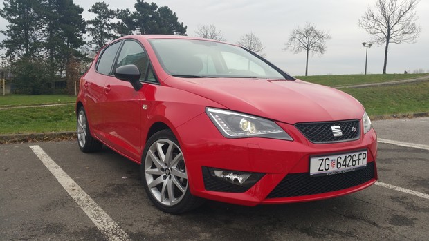 Seat Ibiza 1.2 TSI 90 FR (01)