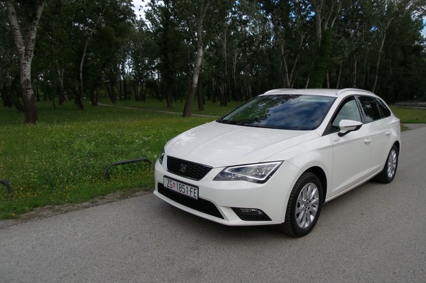 Seat Leon ST 1.6 (04)